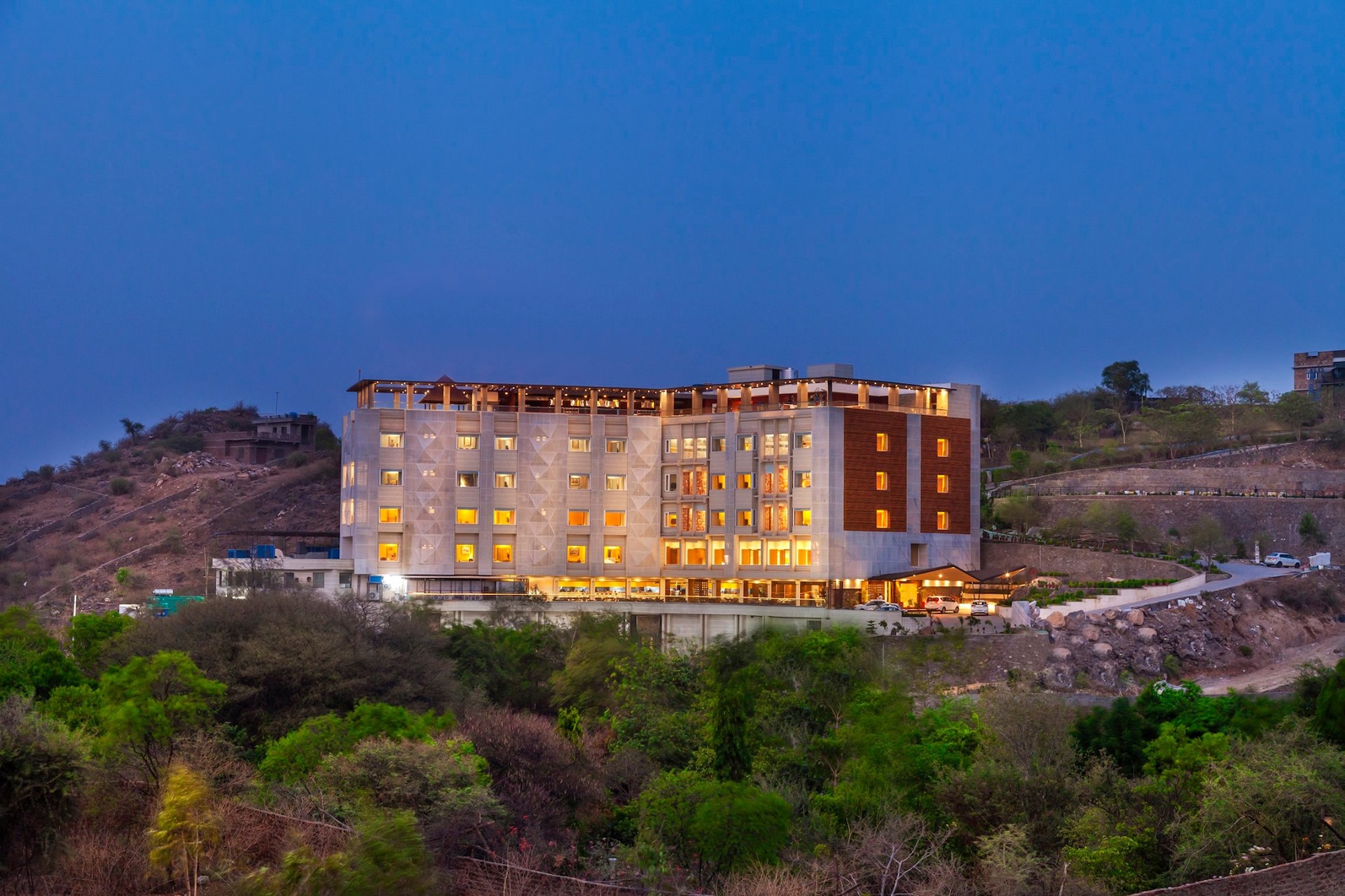Justa Sajjangarh Resort & Spa