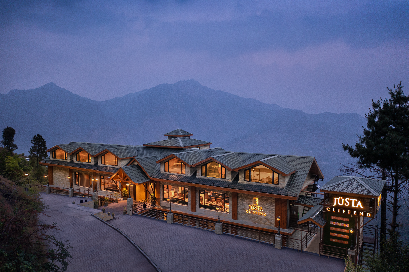 Justa Cliffend Resort & Spa