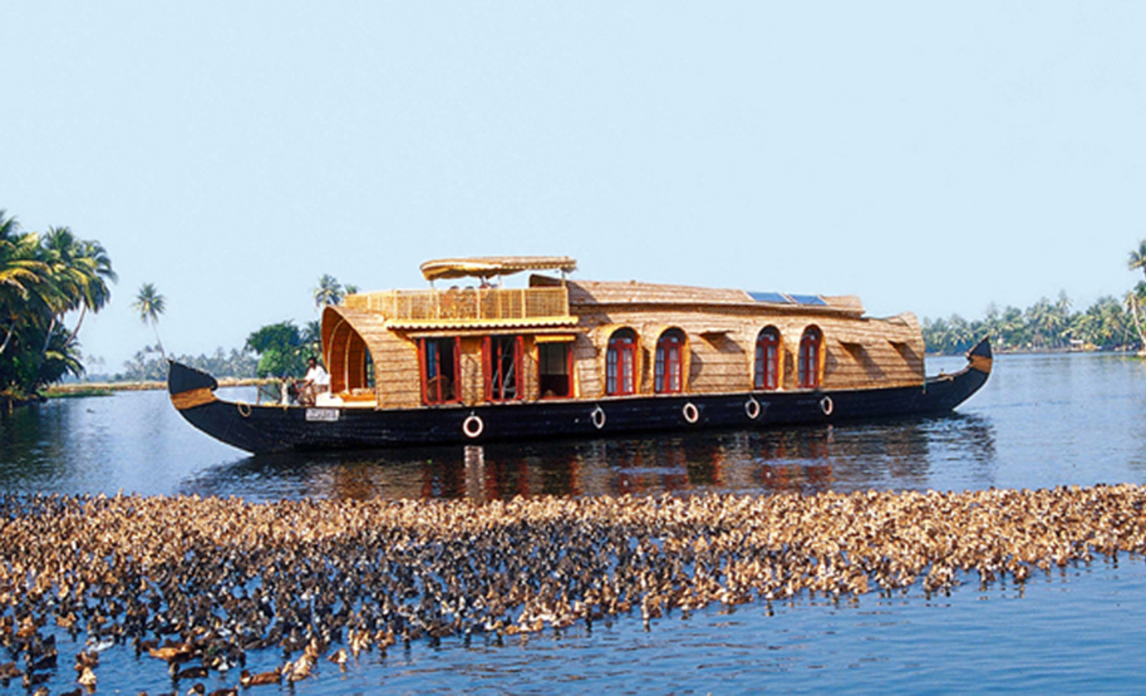 Soma Houseboats