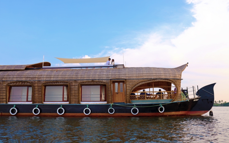 Blackpearl Cruise Houseboat