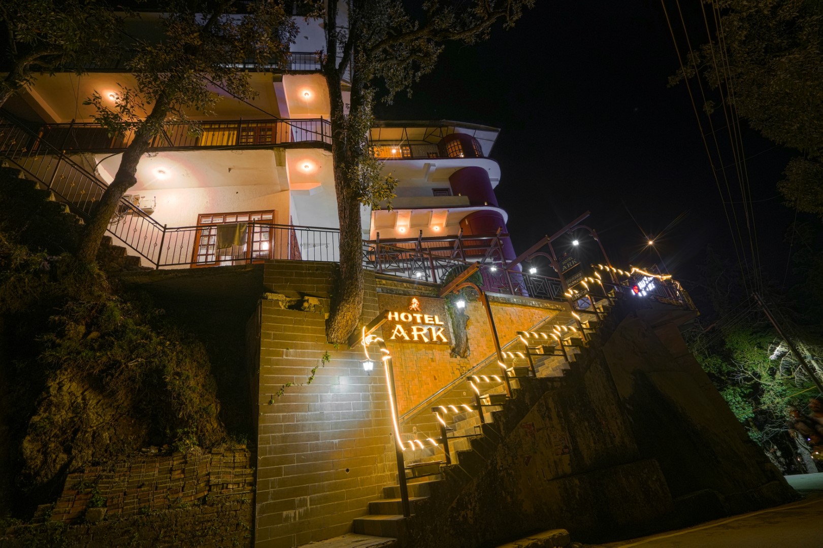 Pax Ark Hotels And Resort
