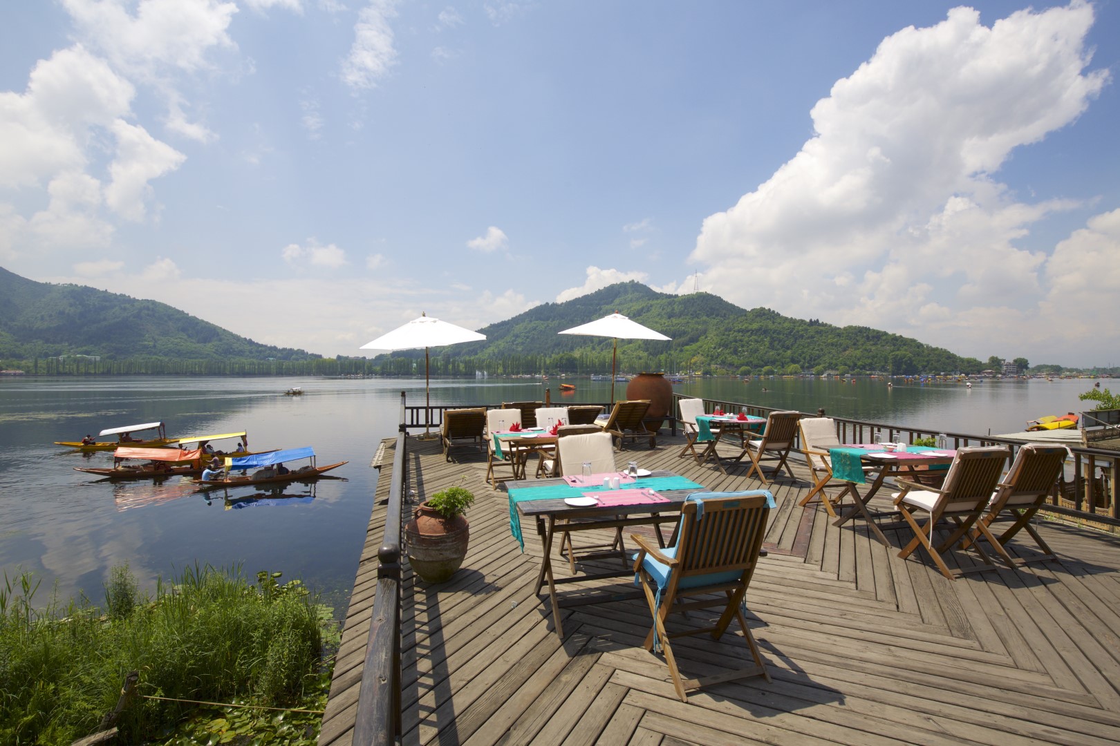 Sukoon Houseboat