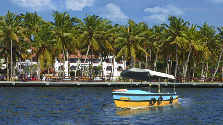 Estuary Sarovar Portico - Poovar Island