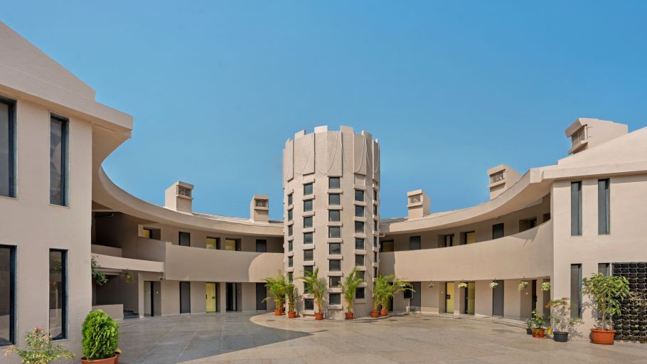 Elysia Sarovar Portico -  Lonavala