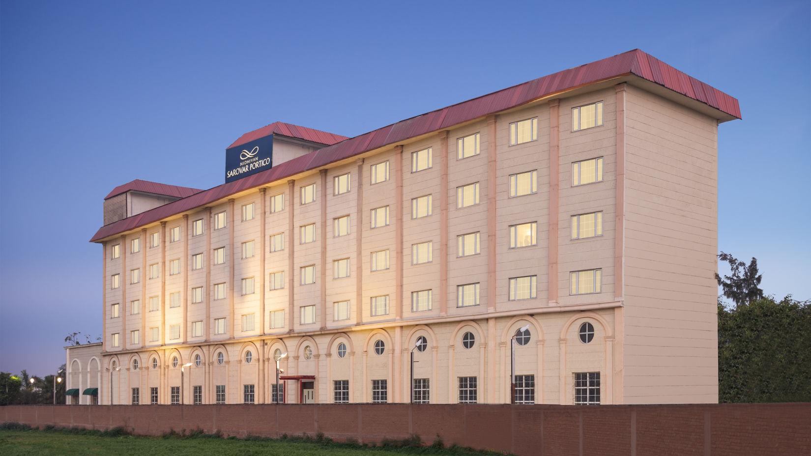 Nidhivan Sarovar Portico - Vrindavan