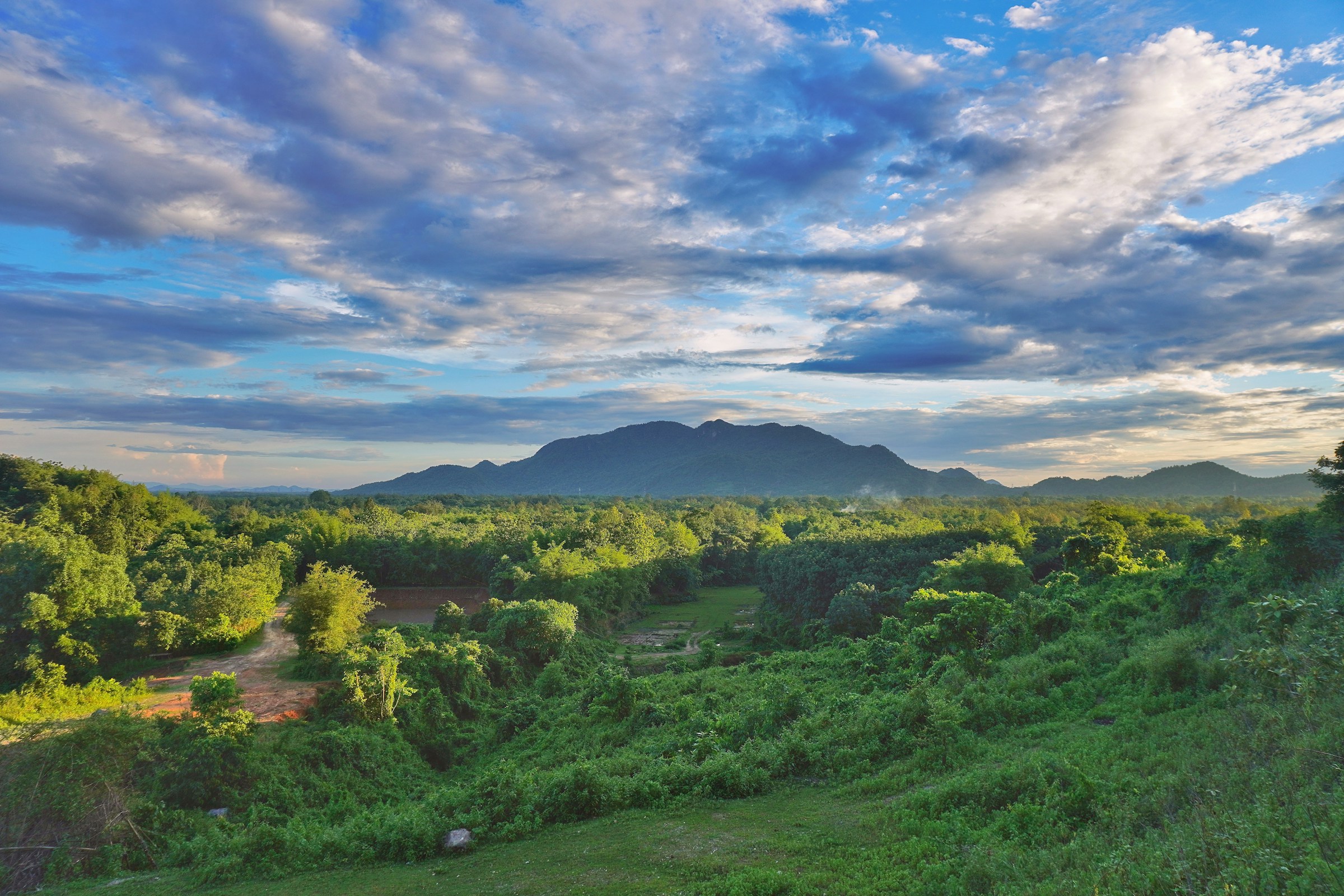 Assam & Meghalaya Tour | Cherrapunjee, Shillong, Kaziranga, Guwahati