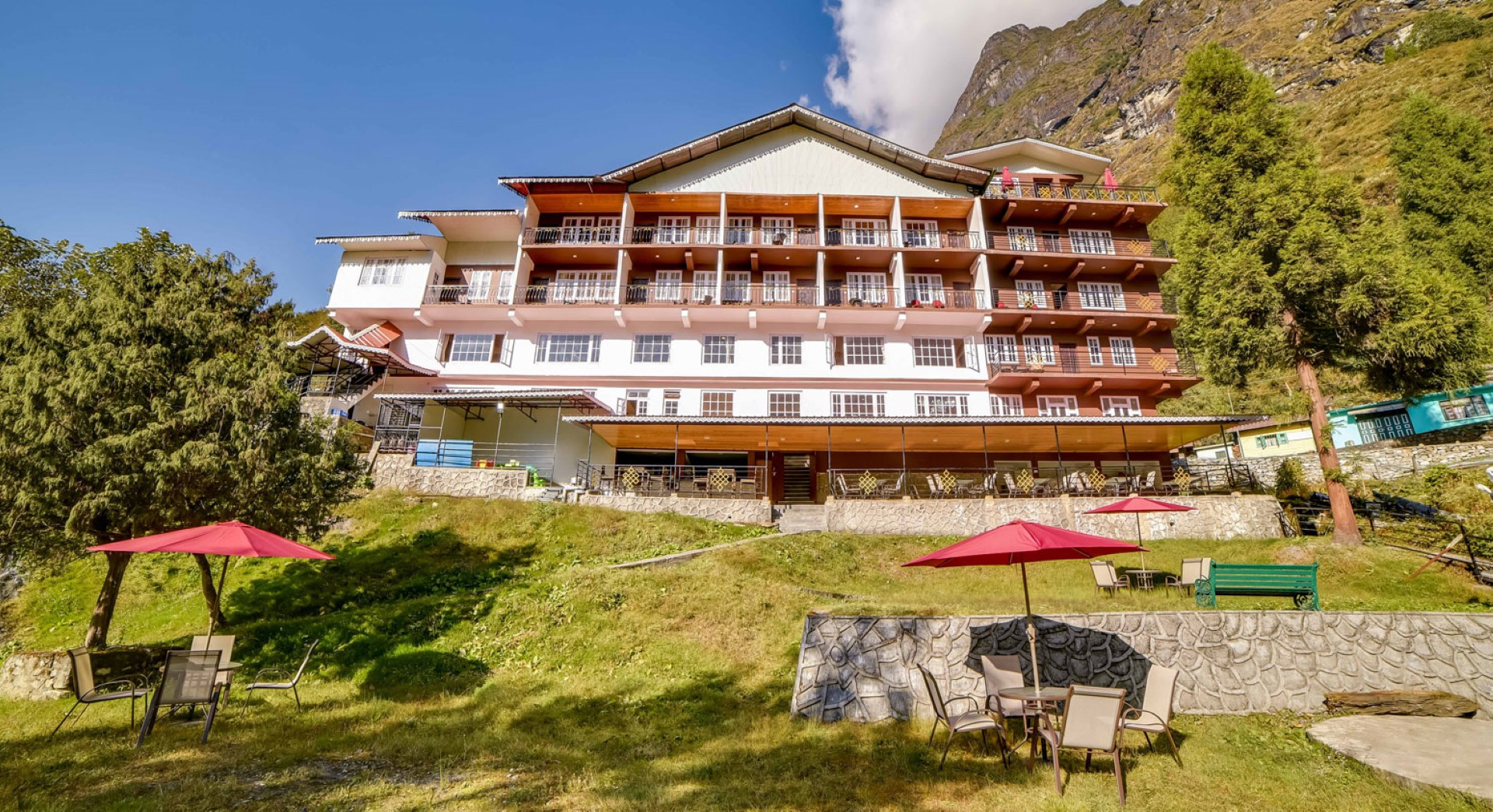 Summit Khangri Karpo Retreat And Spa - Lachung