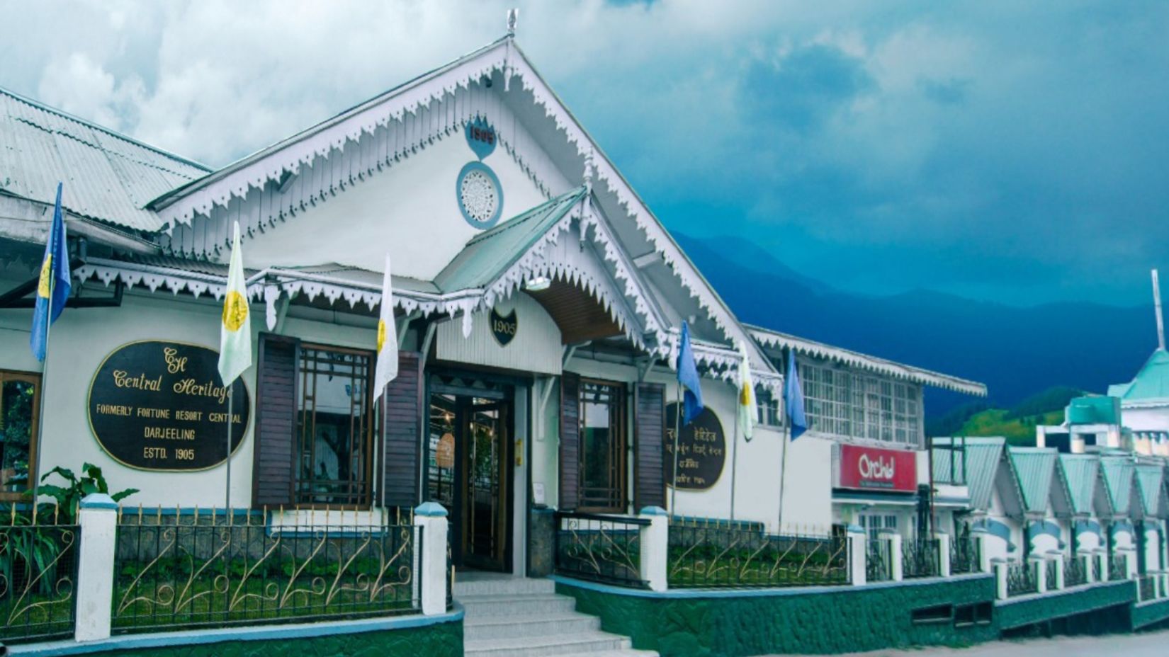 Central Heritage Resort and Spa , The Mall Road - Darjeeling