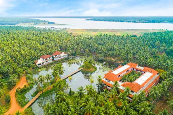 Sterling Palavelli Godavari