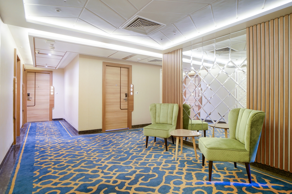 Hotel Four Element