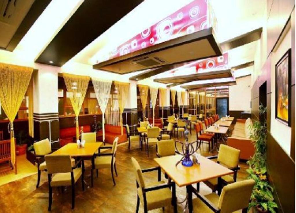 Hotel Brijwasi Royal