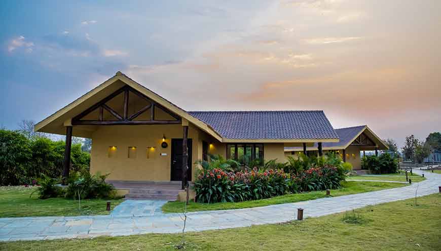 WelcomHeritage Tadoba Vanya Villas Resort & Spa - Chandrapur