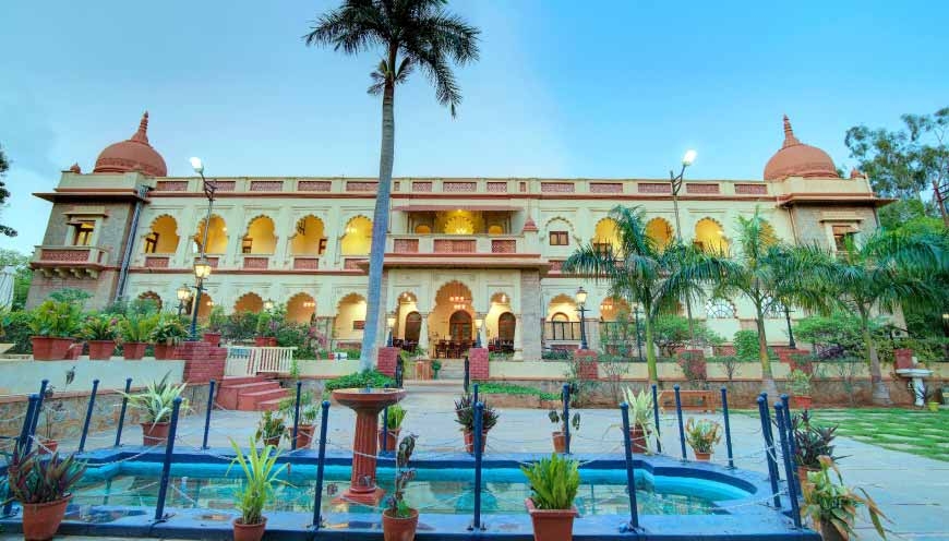 WelcomHeritage Shivavilas Palace - Hampi
