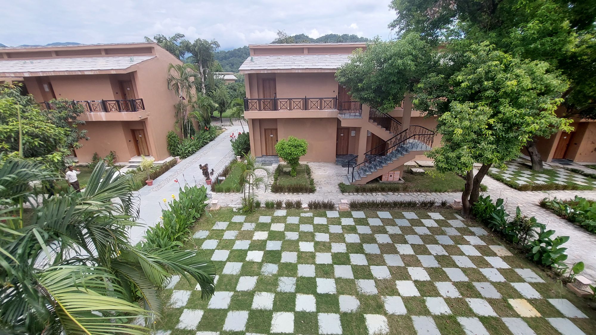 Corbett Aamod Resort & Spa