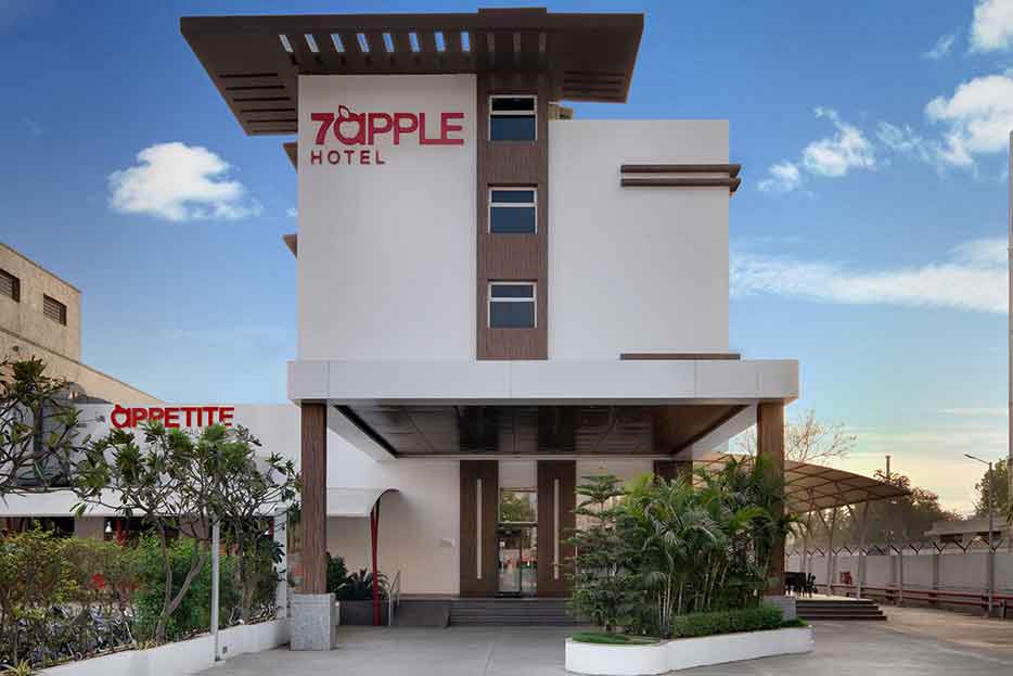 7 Apple Hotel