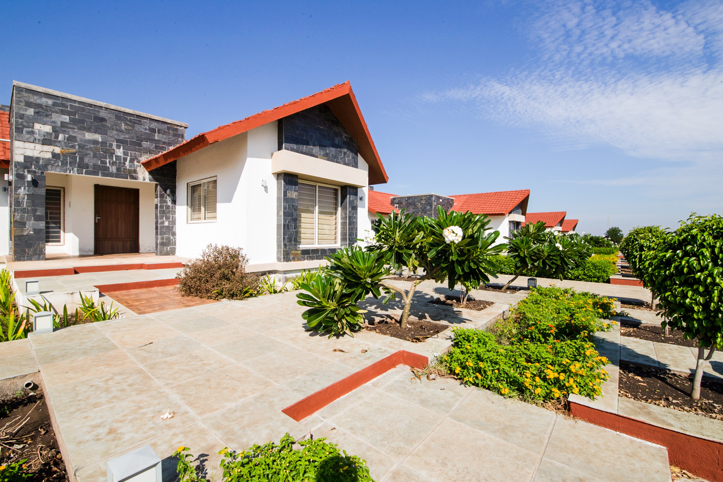 King’s Kraft Prabhu Farms & Resort