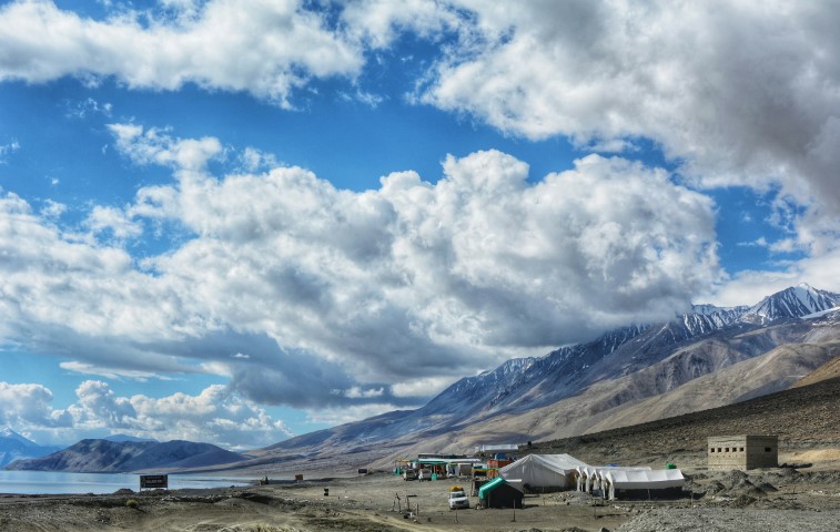 अतुल्य Ladakh tour package from Pune (LAB20)