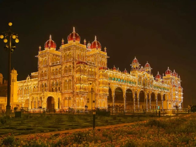 रंगीन Karnataka (KAA69)