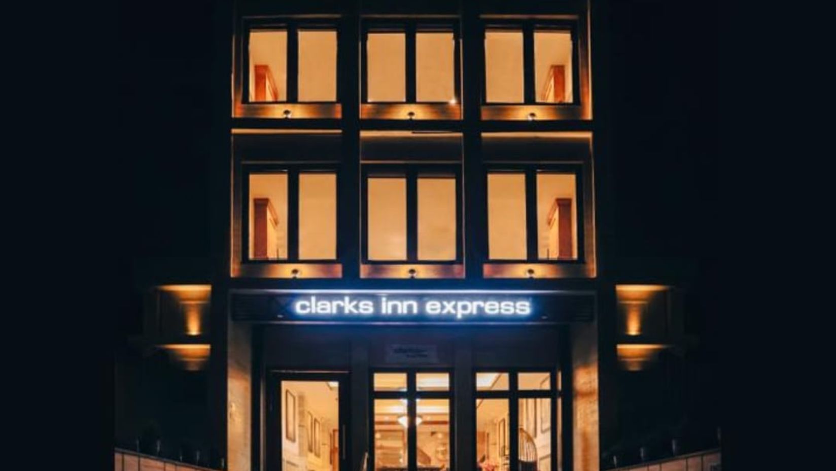 Clarks Inn Express