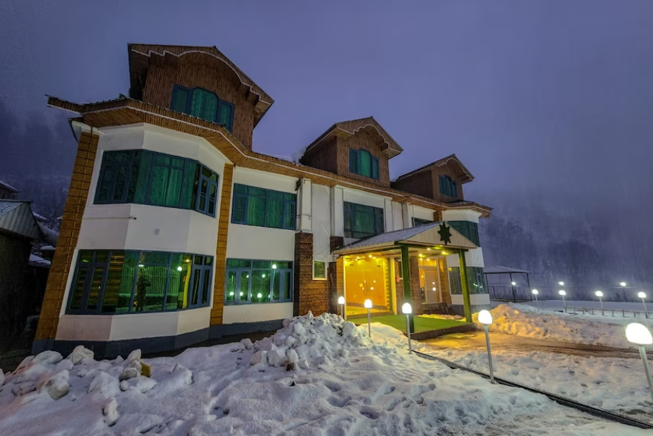 Hayat Residency