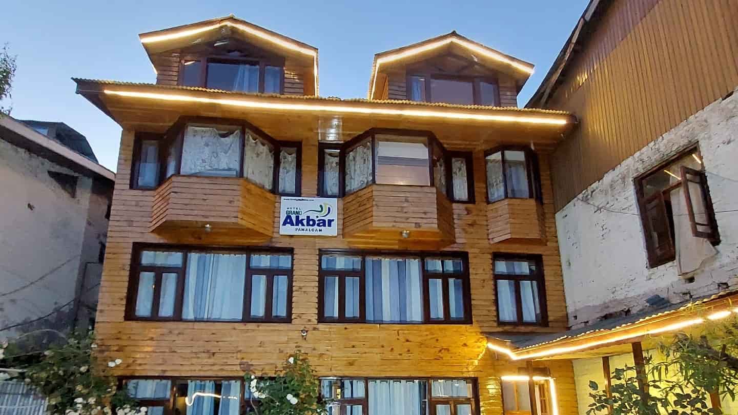 Hotel Grand Akbar