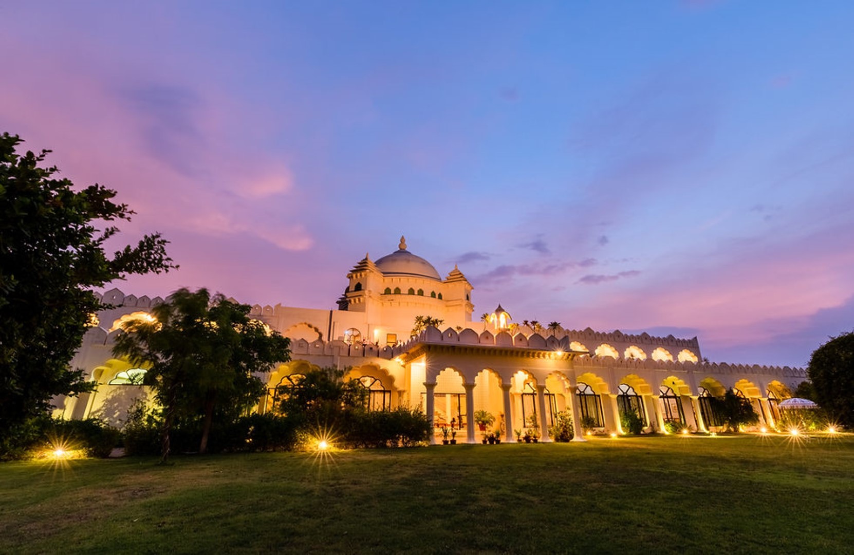 Gulaab Niwaas Palace