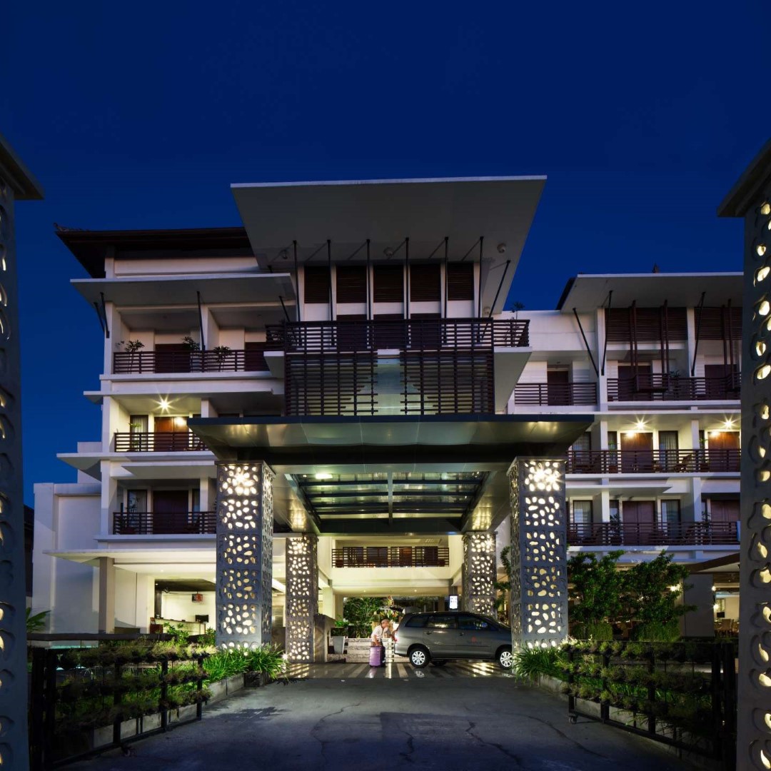 Sun Island Hotel & Spa