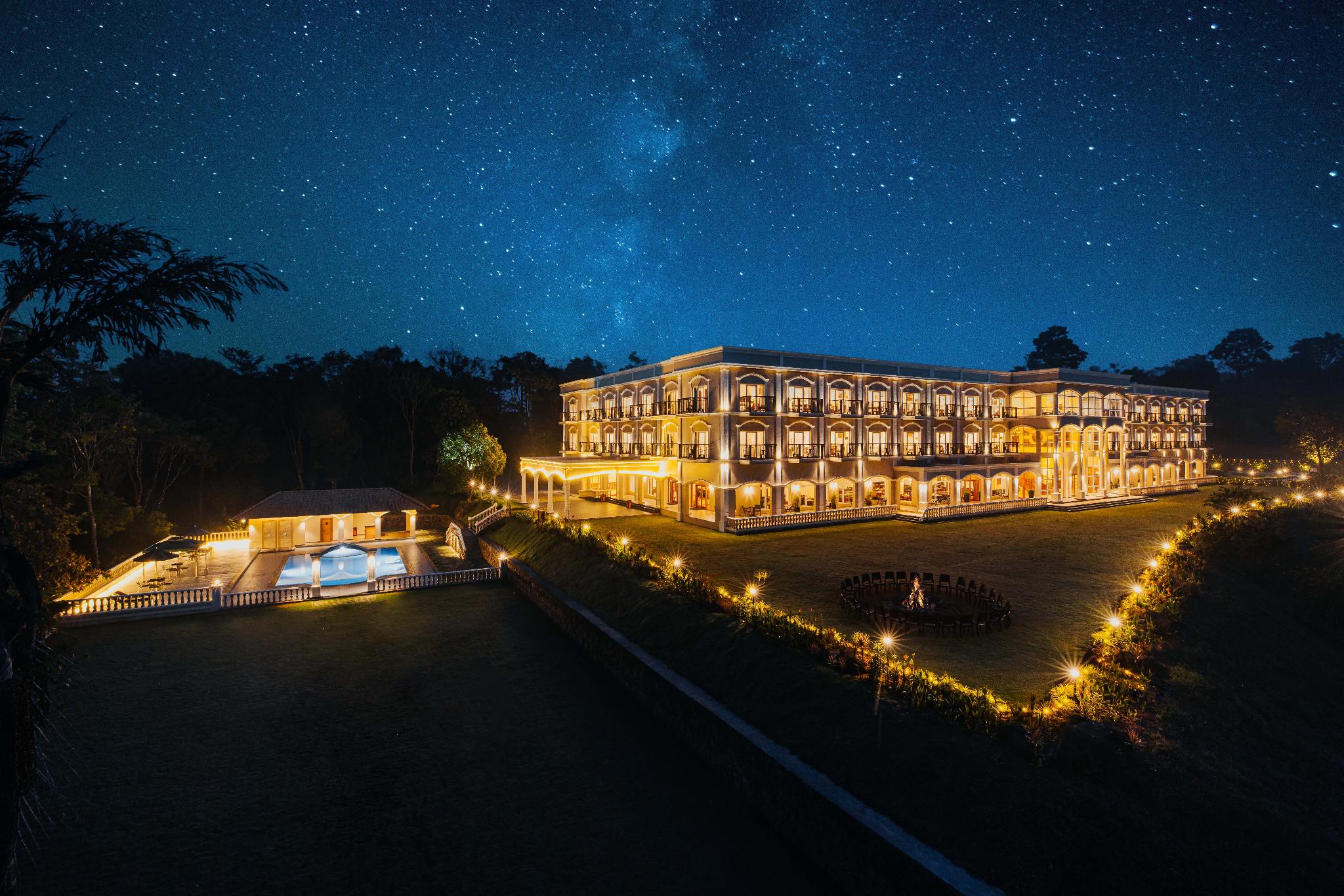 Montrose Golf Resort & Spa