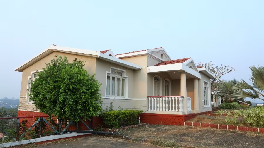 Kohinoor Samudra Beach Resort